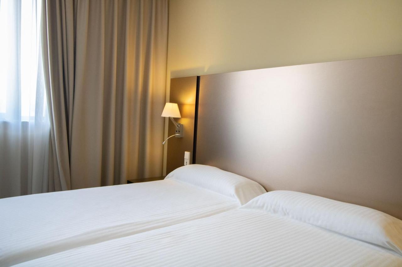 Alda Route 42 Hotel Illescas Ngoại thất bức ảnh