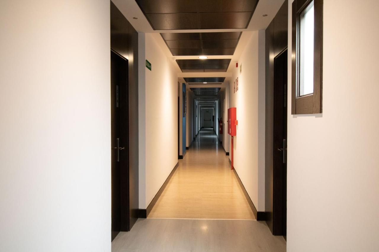 Alda Route 42 Hotel Illescas Ngoại thất bức ảnh