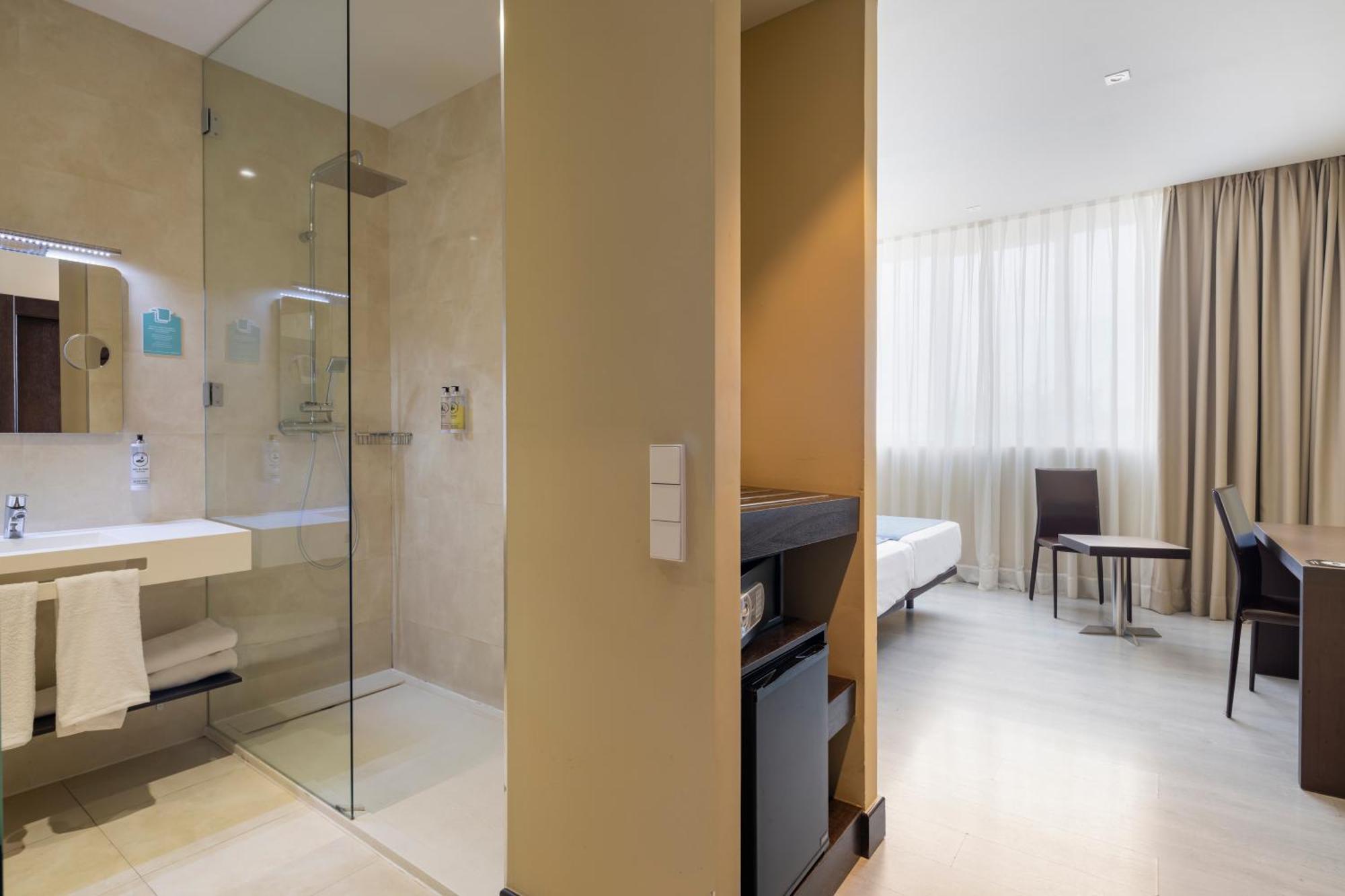Alda Route 42 Hotel Illescas Ngoại thất bức ảnh