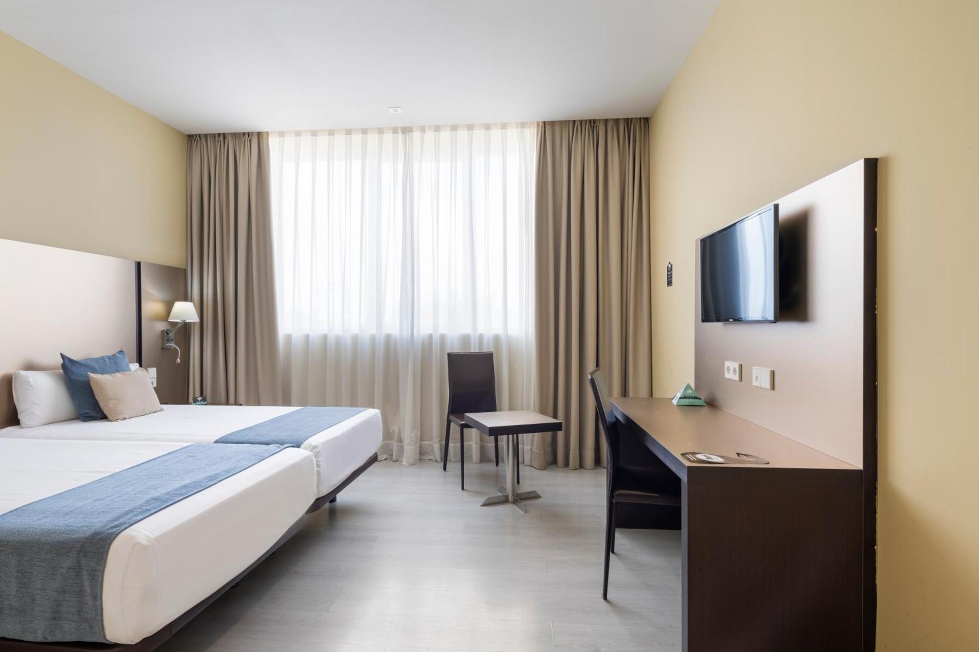 Alda Route 42 Hotel Illescas Ngoại thất bức ảnh