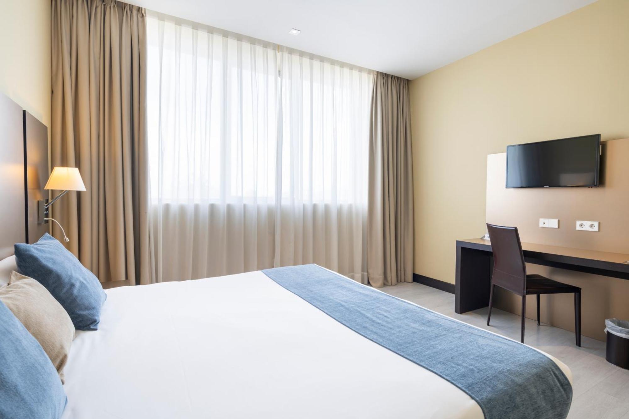 Alda Route 42 Hotel Illescas Ngoại thất bức ảnh