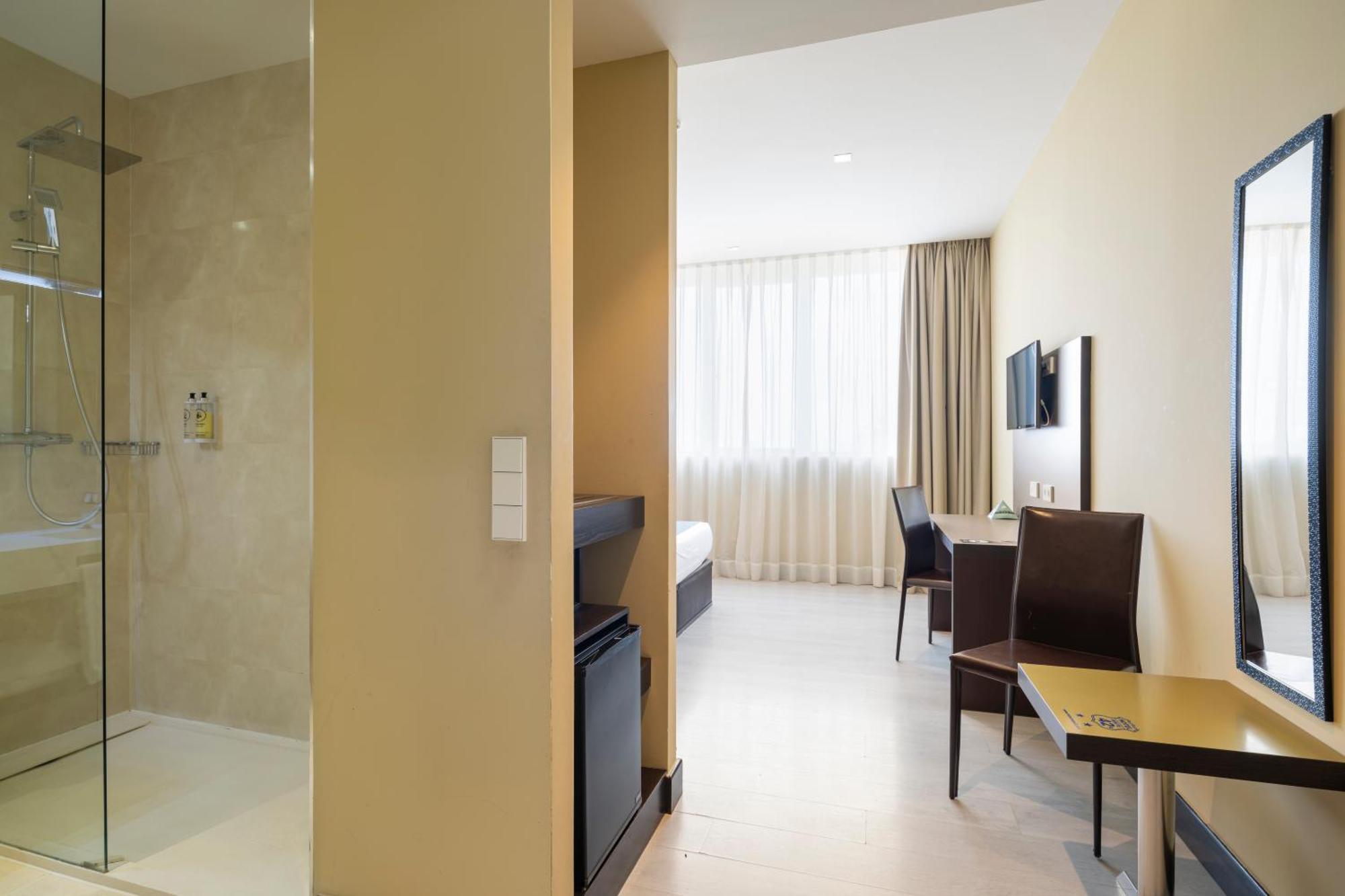 Alda Route 42 Hotel Illescas Ngoại thất bức ảnh