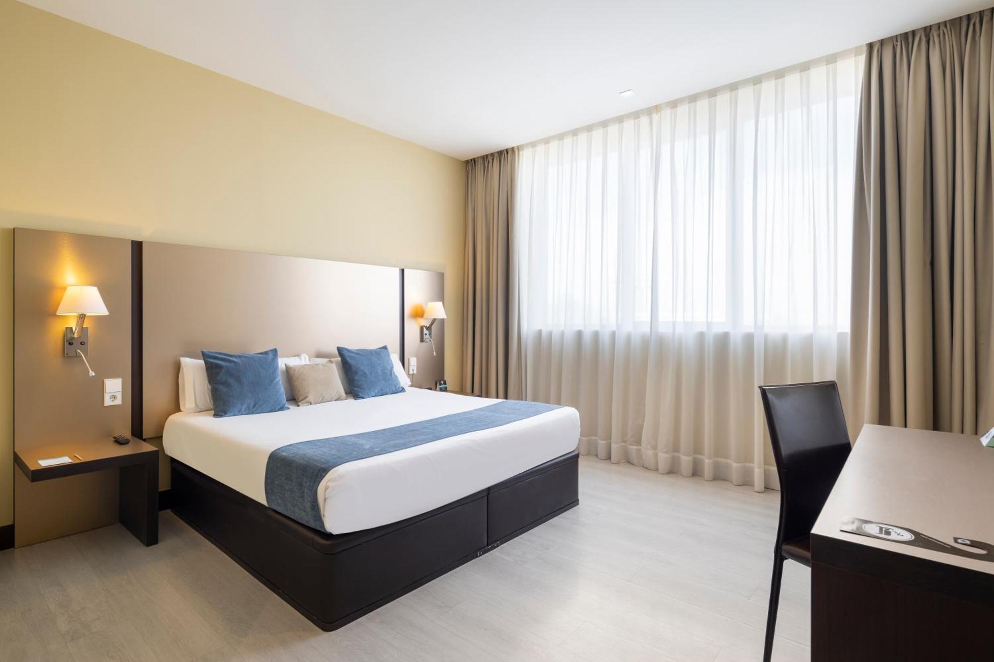 Alda Route 42 Hotel Illescas Ngoại thất bức ảnh