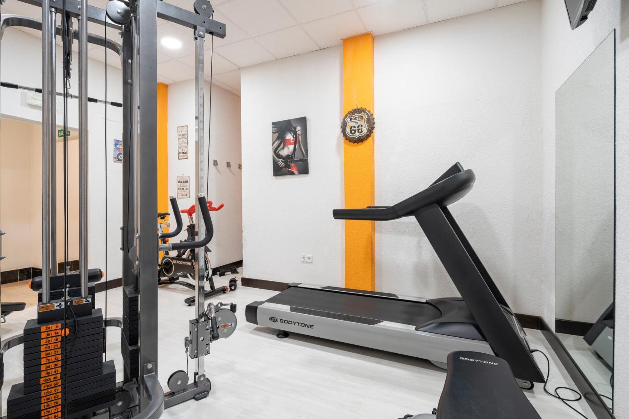 Alda Route 42 Hotel Illescas Ngoại thất bức ảnh